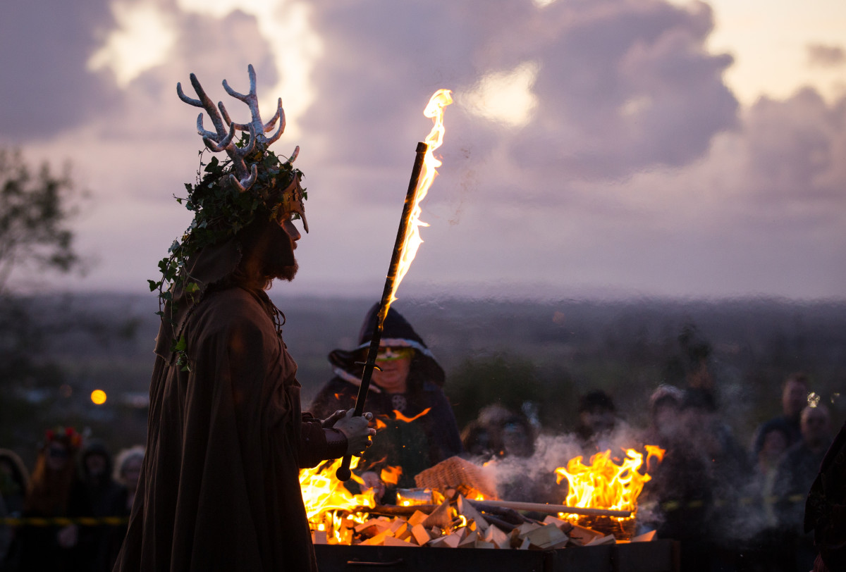 the festival of samhain is celebrated in glastonbury