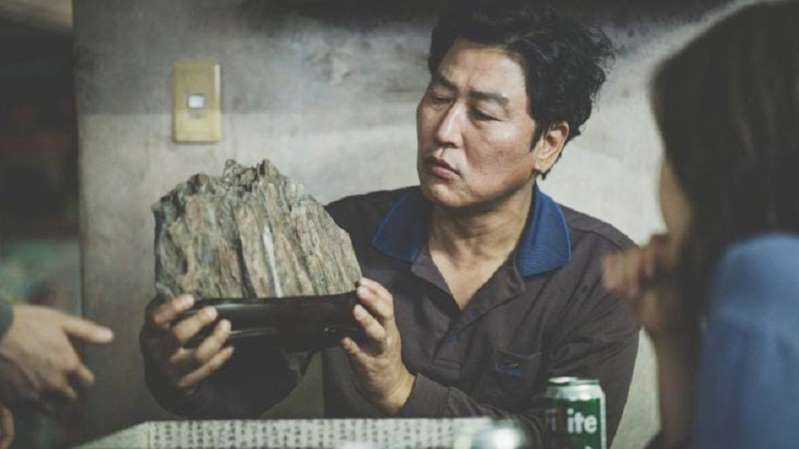 'Parásitos' llega a Netflix: El detalle de la piedra decorativa que pocos notaron