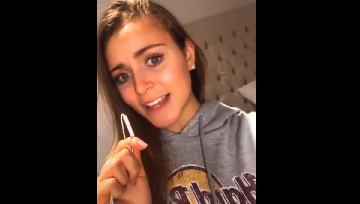 “No se dice Zara”: Intenta enseñar cómo se pronuncia la marca en TikTok y le sale mal