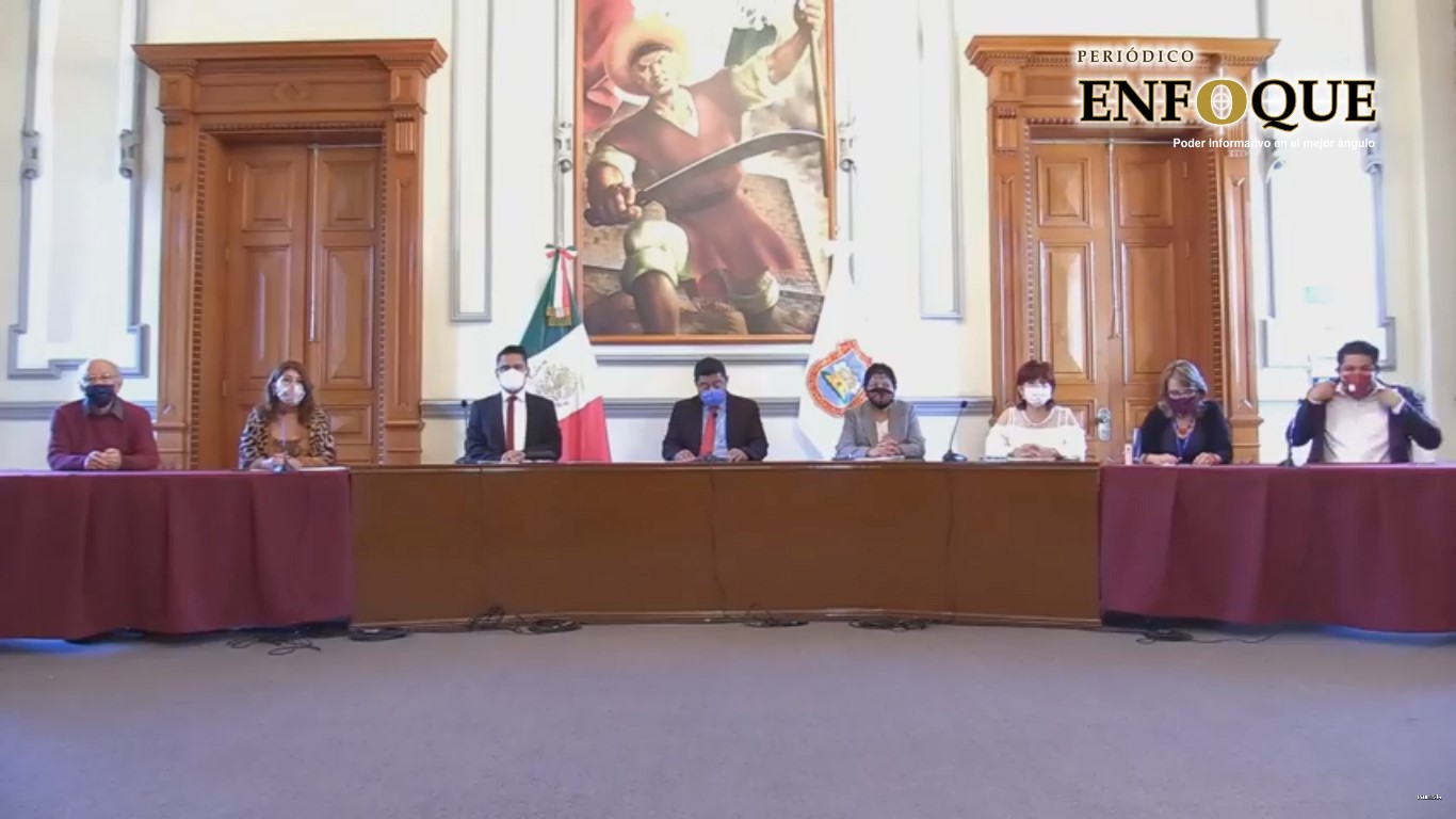 Denuncian red de operadores panista en Desarrollo Urbano para financiar campaña de Eduardo Rivera