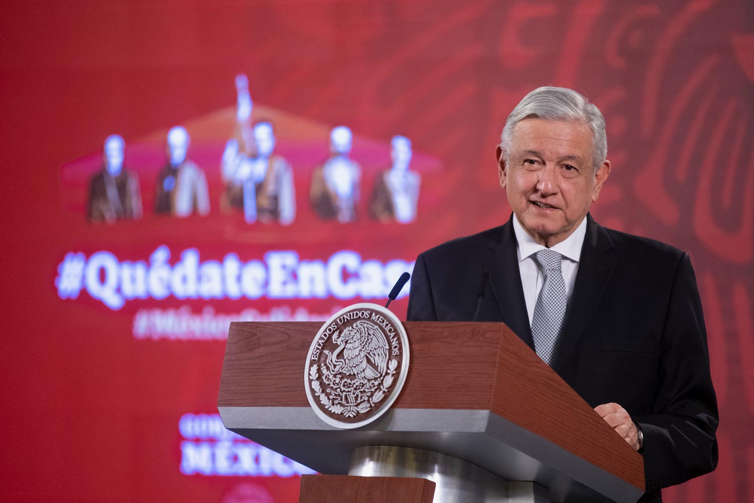 Vamos a estar de 'fisgones' sobre cómo gastan el presupuesto, avisa AMLO a estados