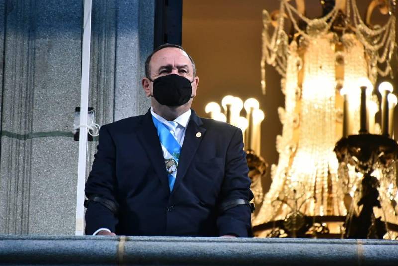 Alejandro Giammattei, presidente de Guatemala, da positivo a COVID-19