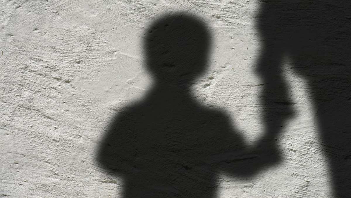 Senado aprueba sanciones contra quien golpee a los niños