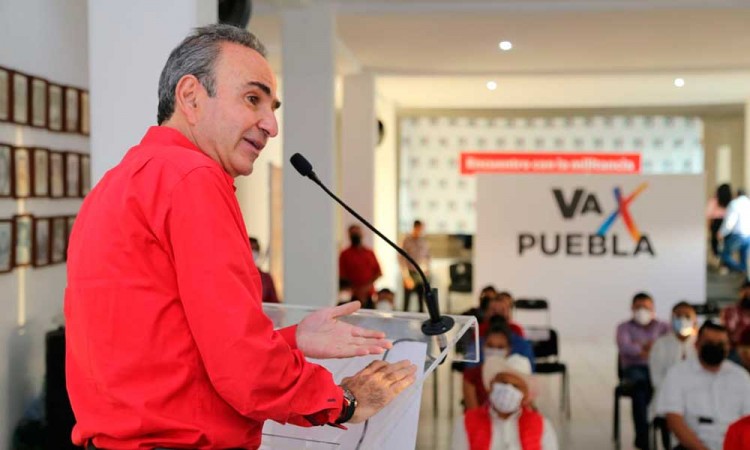 PRI difunde lista con sus candidatos a diputados locales en Puebla