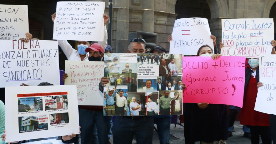 Sindicalizados del Ayuntamiento acusan de nepotismo y desvío de recursos a Gonzalo Juárez