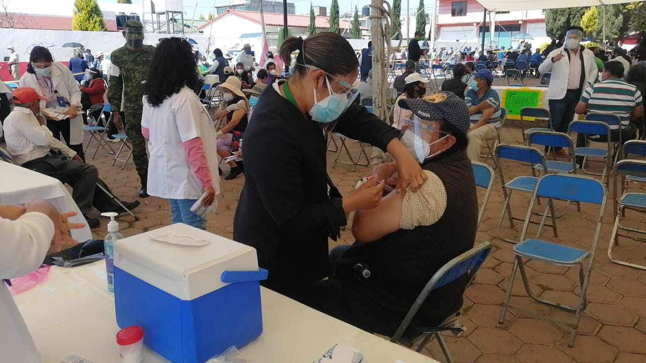 Comienza aplicación de la segunda dosis en municipios de Tlaxcala