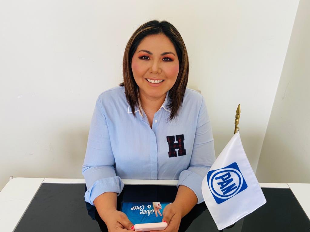 Genoveva Huerta condena actos violentos afuera de sede panista en Amozoc