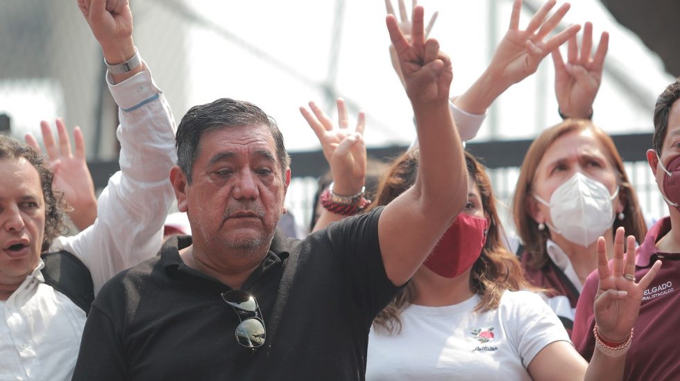 INE ratifica sanción a Salgado: no será candidato; regresa a guerrero con las manos vacías