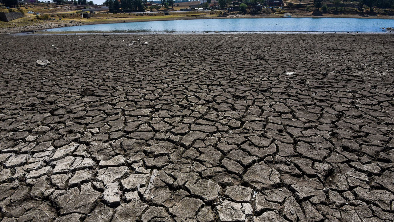 sequia severa en mexico provoca que el cutzamala solo tenga menos del 50 de almacenamiento