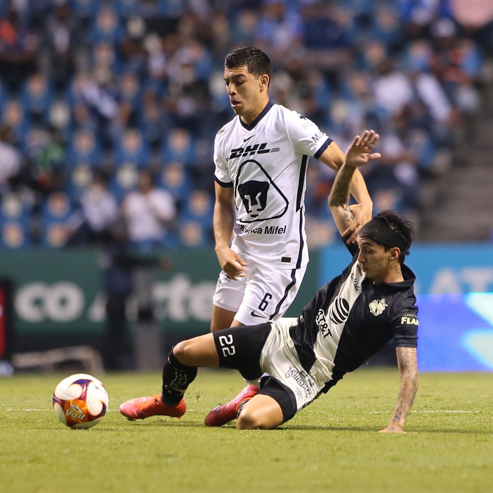 Aficionados del Puebla se quedaron con ganas de goles en su regreso al Cuauhtémoc