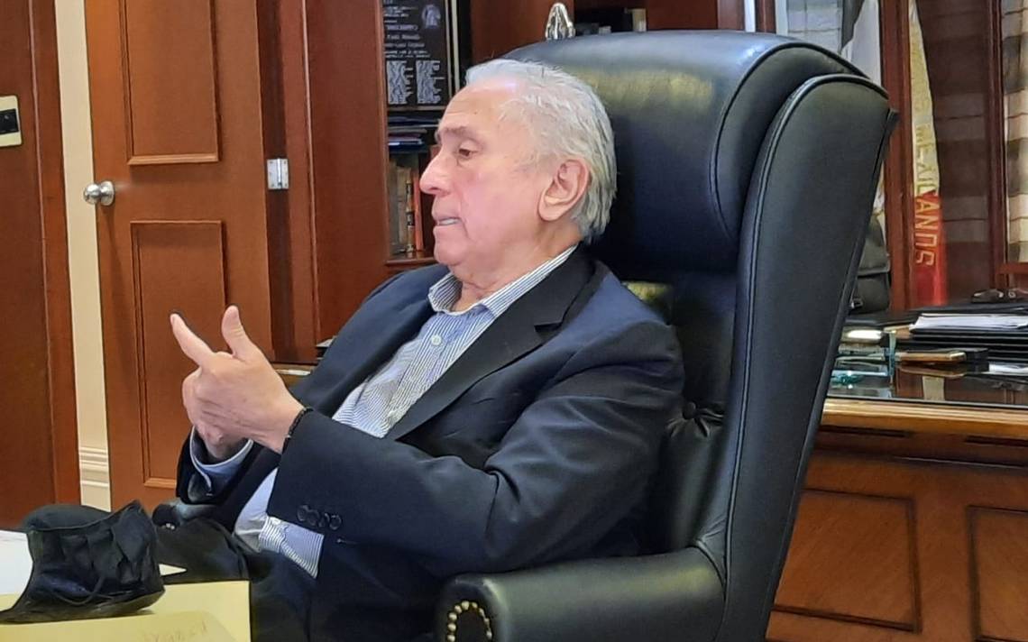 Empleados al servicio del Estado no regresarán a trabajo presencial sin ser vacunados, dice líder sindical
