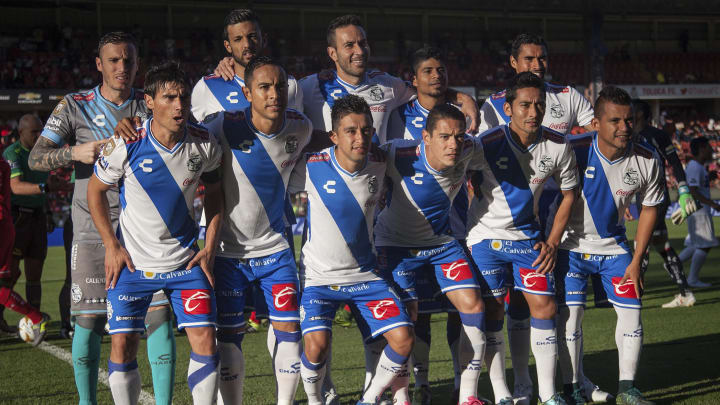 Toluca v Puebla Playoffs Apertura 2015 Liga MX 6221393f447f02ab0325a6332d41f0f0