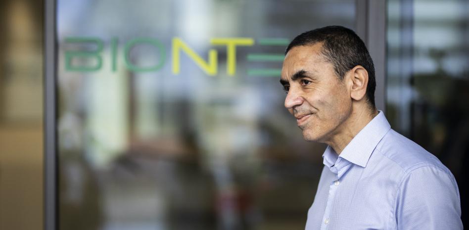 Cofundador de BioNTech asegura que se necesitará una tercera dosis de refuerzo contra la Covid-19