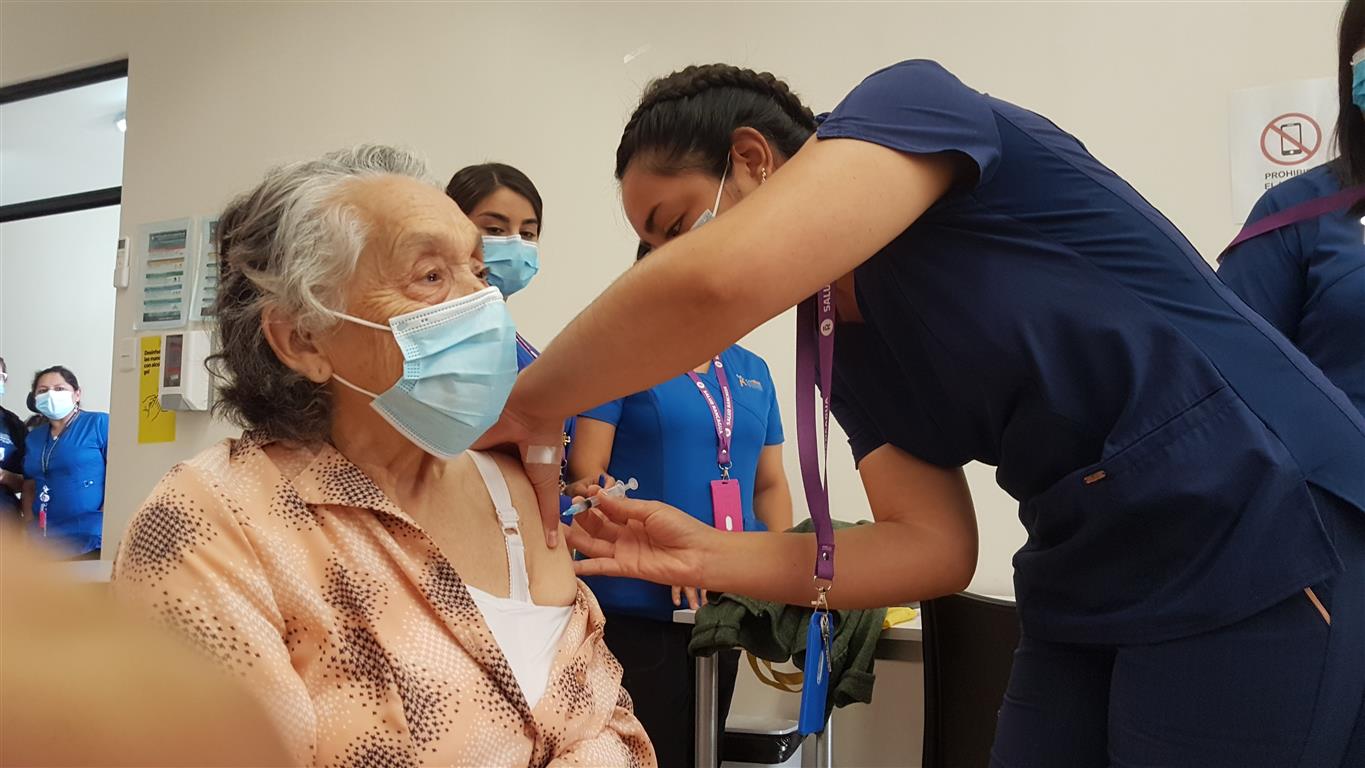 1.3 millones de mexicanos no recibirán a tiempo segunda dosis de vacuna COVID de Sinovac: Salud