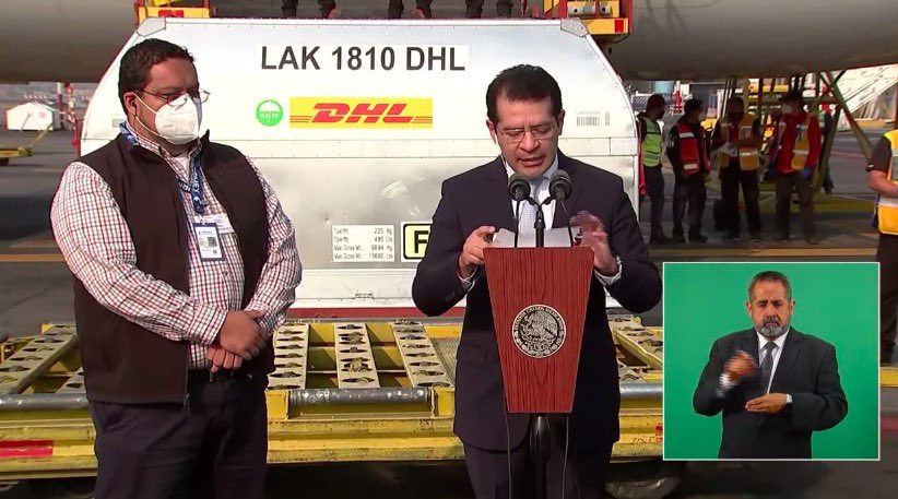 Llega a México nuevo lote de vacunas anticovid de Pfizer