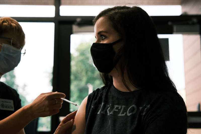 Negocian con Pzifer vacunas contra el covid para niños: Costa Rica 