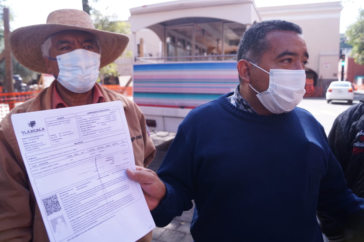 Quitan a Taxistas de la capital, afectados detienen obra