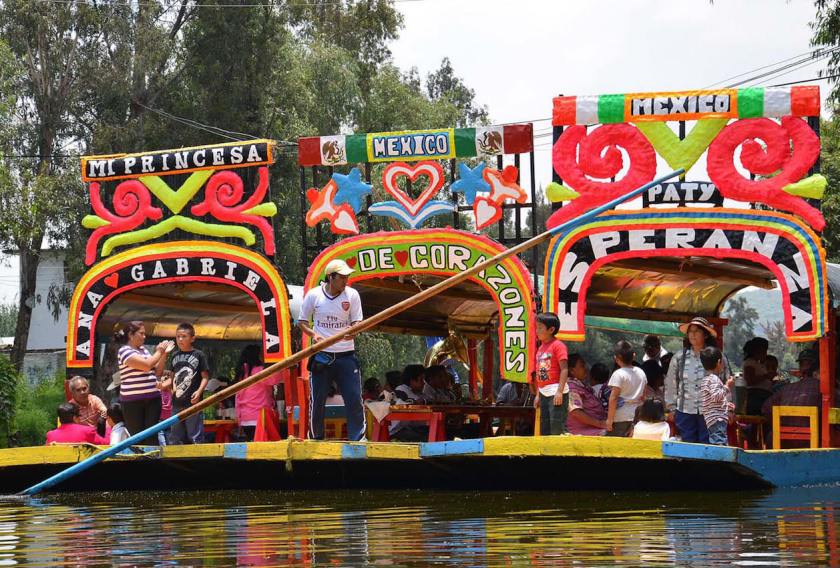 Impulsan sistema para oxigenar agua de Xochimilco con nanotecnología 