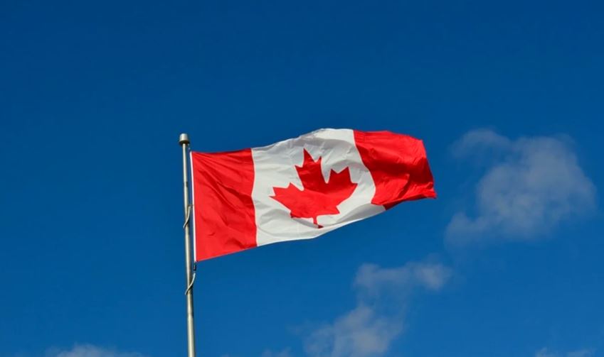 Reabren frontera con Estados Unidos solo para vacunados: Canadá 