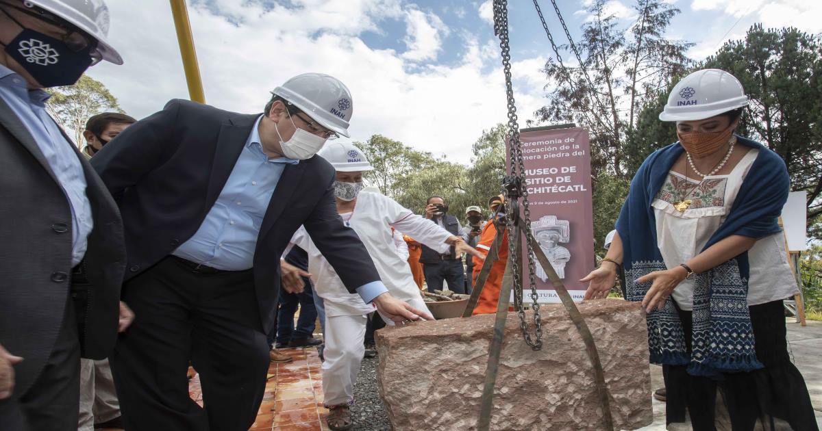 Alejandra Frausto y Marco Mena encabezan arranque de construcción del museo de sitio de xochiténcatl