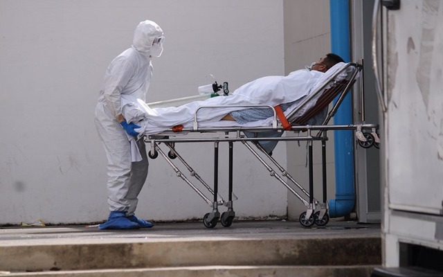 Prevén crisis hospitalaria en Puebla para fin de mes si casos de Covid no bajan