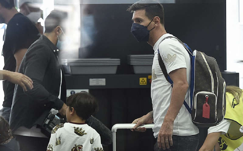 ¡Messi más que listo para firmar! Ya vuela a París para finiquitar su llegada al PSG