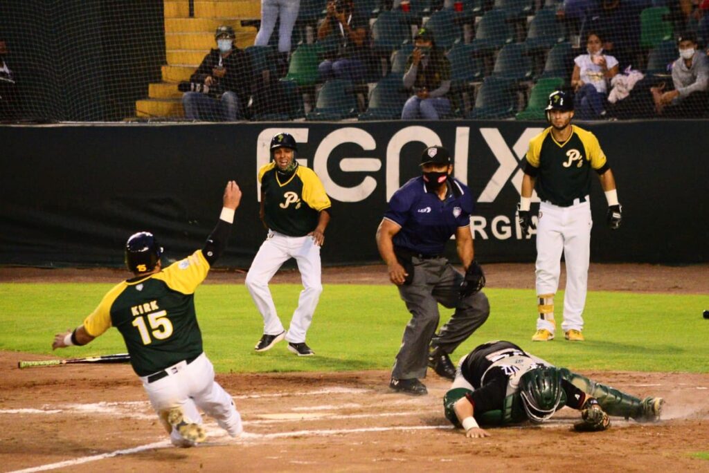 En juego de locura, Pericos perdió en casa ante Olmecas y se va abajo en los playoffs