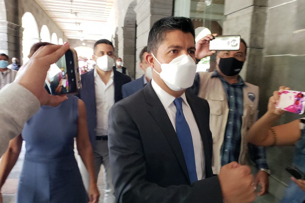 Eduardo Rivera Pérez y su familia superan al Covid-19