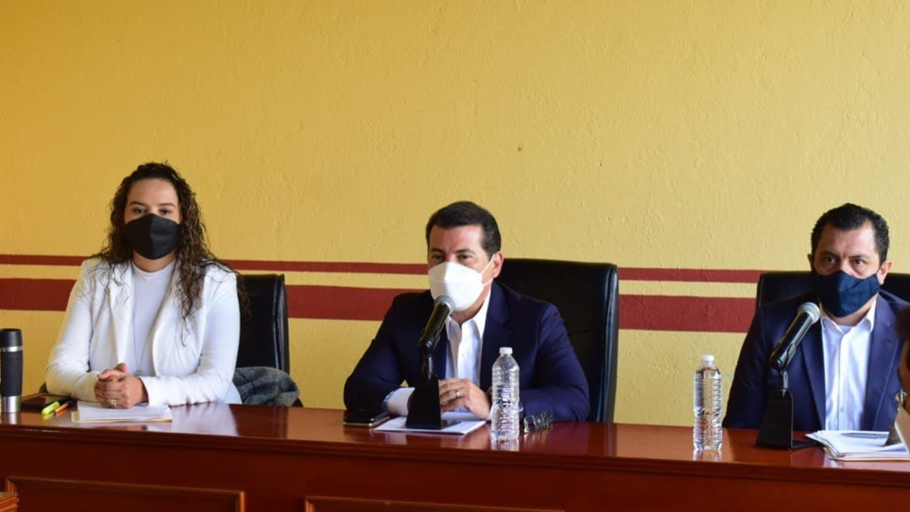 Cabildo de San Pedro Cholula avala el reglamento interno de la Guardería DIF Municipal 