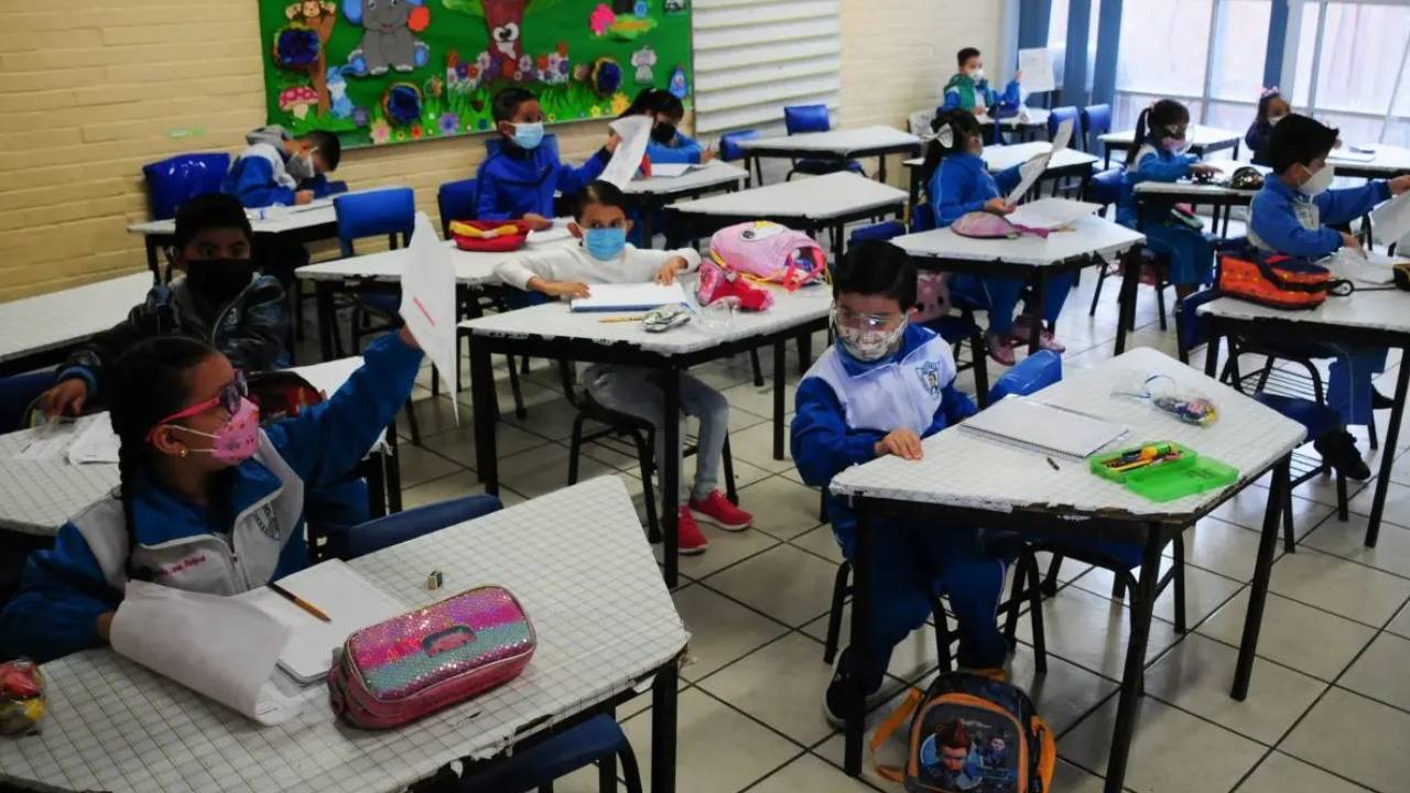 ¿Cuáles son las opciones si no quieres enviar a tu hijo a clases presenciales?