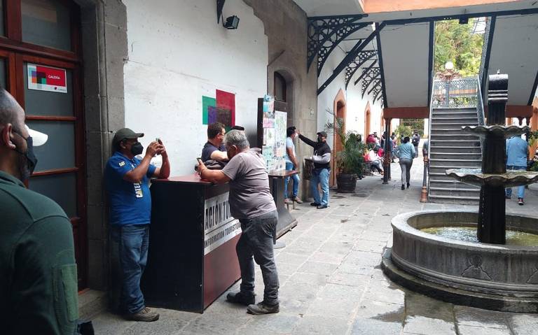 Trabajadores sindicalizados del ayuntamiento capital de Tlaxcala entran en paro