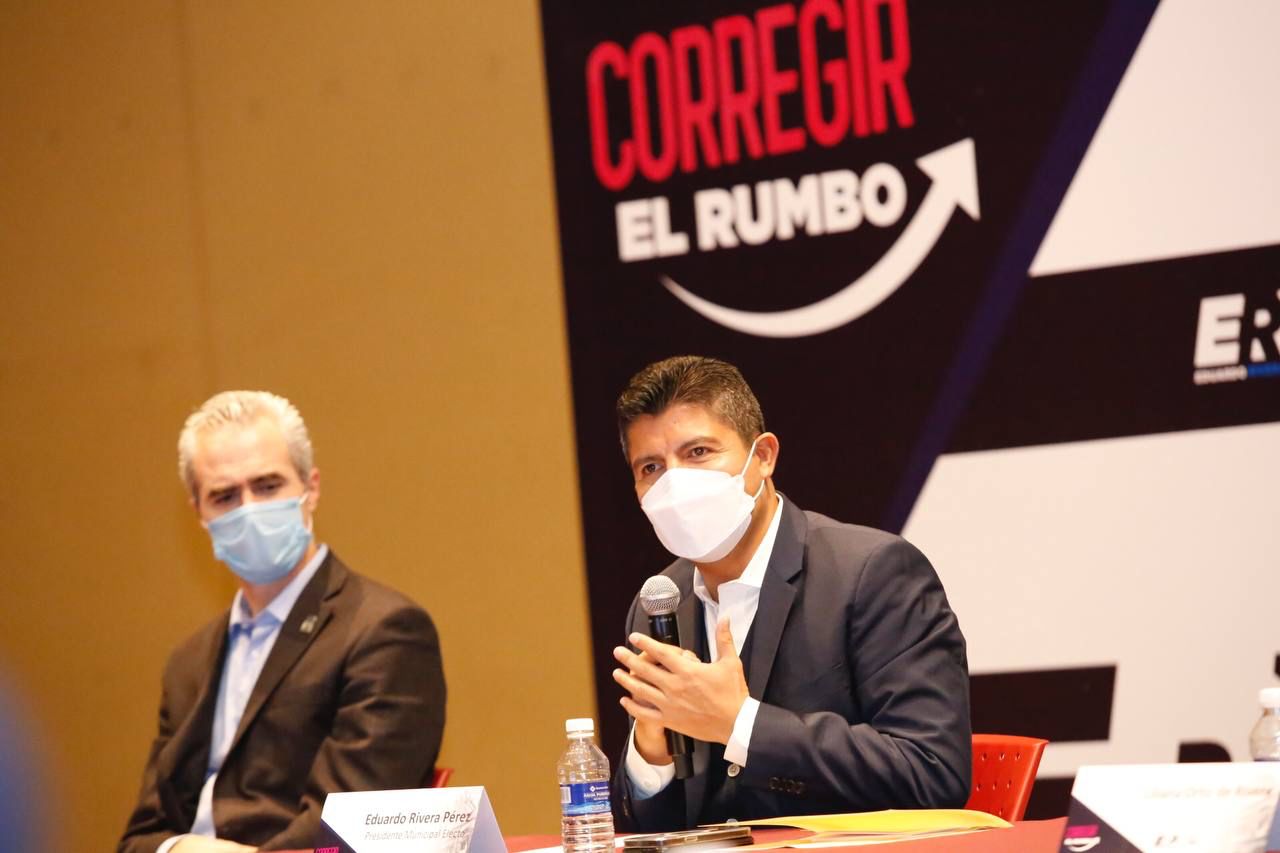 Para corregir el rumbo de Puebla es necesario el trabajo en equipo: Eduardo Rivera