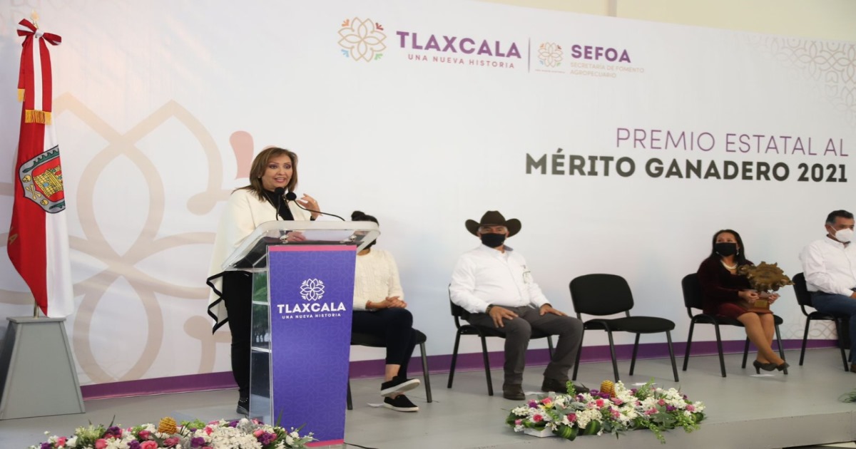 Gobernadora Lorena Cuéllar entregó el premio estatal al mérito ganadero 2021