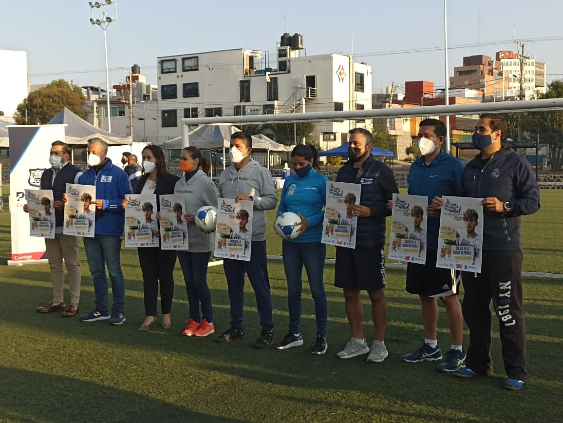 Anuncian el doceavo torneo de futbol callejero  'De la calle a la cancha' 