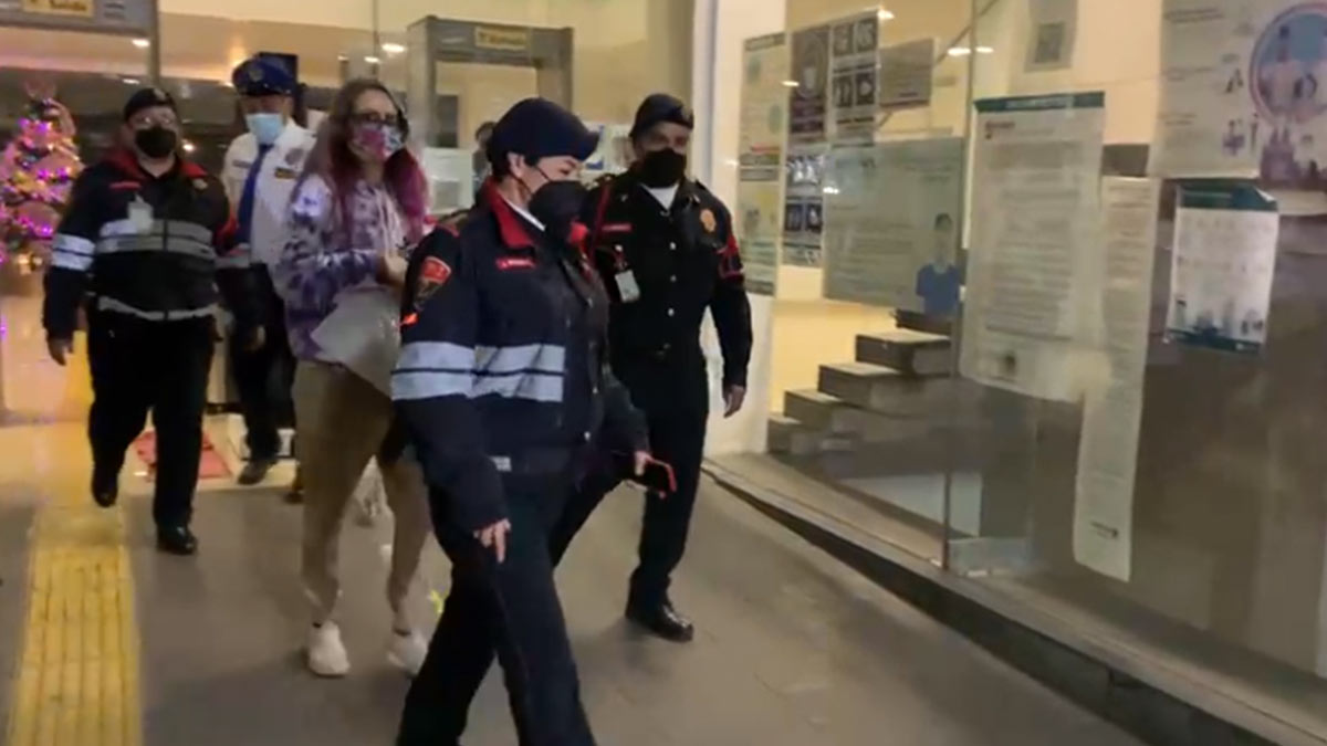 La youtuber 'YosStop' salió del reclusorio tras llegar a un acuerdo con Ainara Suárez; ¿qué sigue después?