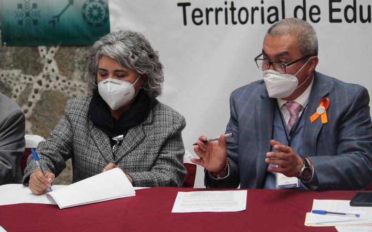 En Yauhquemehcan las escuelas saqueadas serán rehabilitadas para el regreso de los alumnos