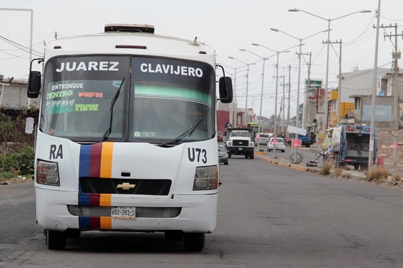 Con pistola en mano asaltaron la unidad 61 de la Ruta Azteca en la colonia Joaquín Colombres