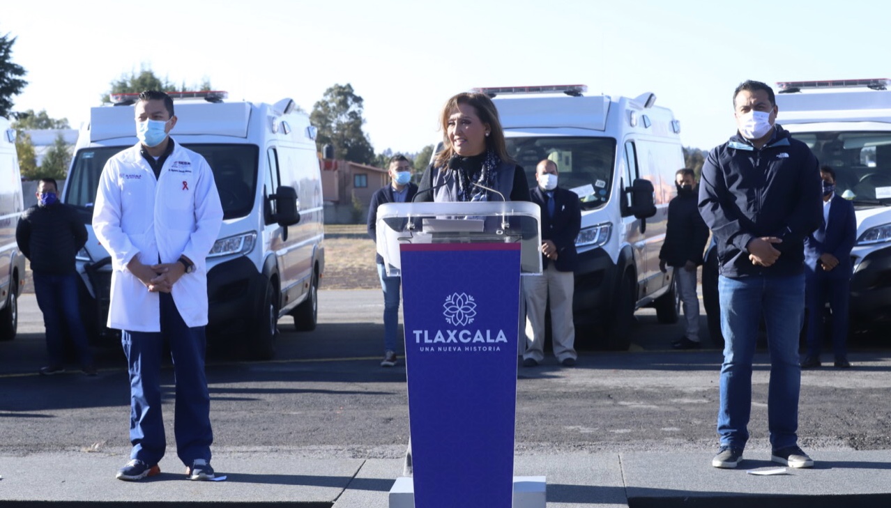Entregó Lorena Cuéllar Cisneros 27 ambulancias a municipios, SESA y C4