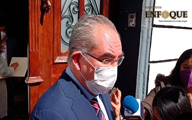 Casos de la variante Ómicron se presentarían en Puebla durante enero, estima secretario de Salud