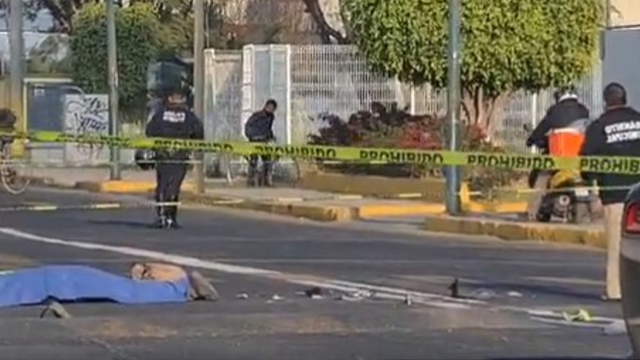 Motociclista fallece tras impactarse con otro en San Andrés Cholula
