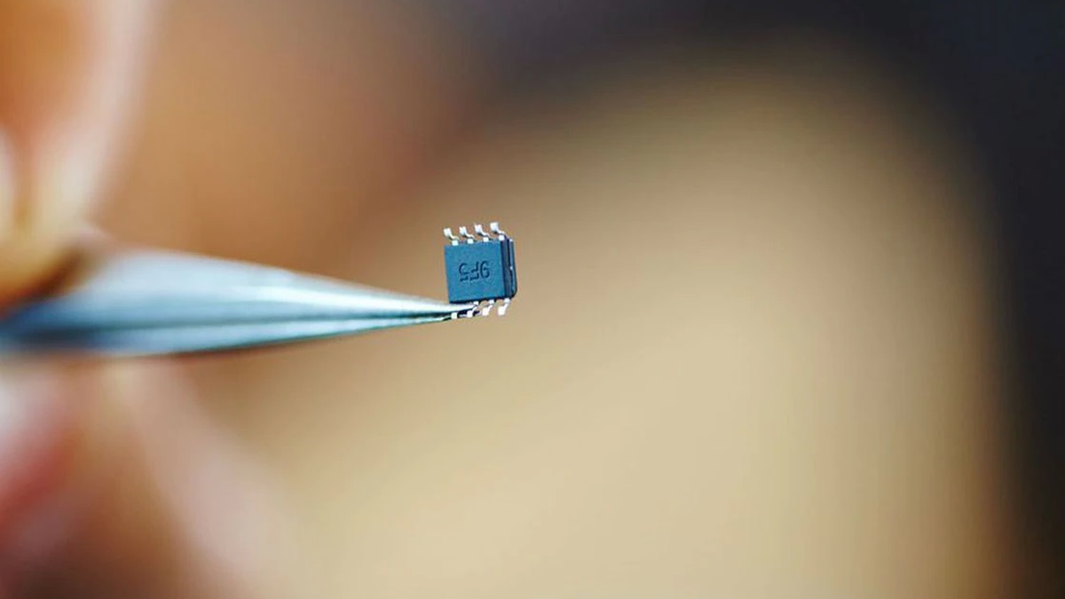 Empresa sueca desarrolló pasaporte sanitario subcutáneo, sumándose a los implantes electrónicos de diversos usos