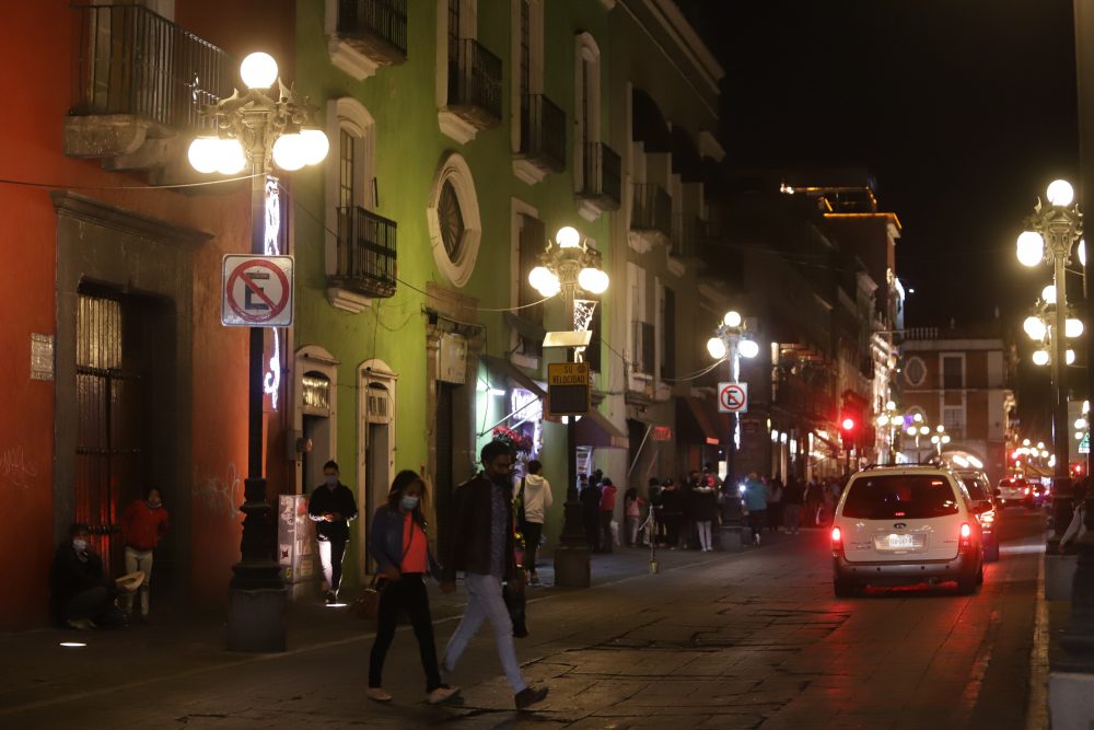 Regidores de Morena celebran que diputados locales hayan rechazado cobro de DAP