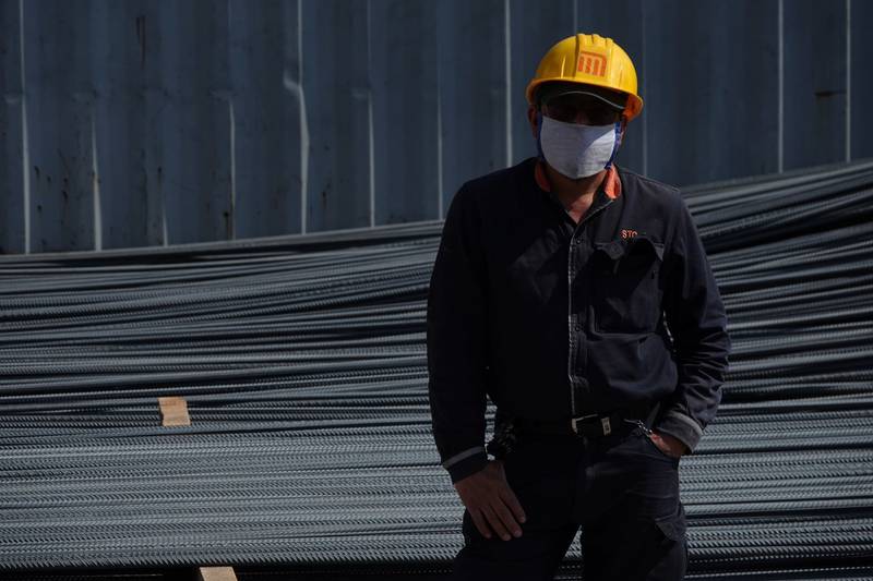 Actividad económica cae en octubre por tercer mes consecutivo