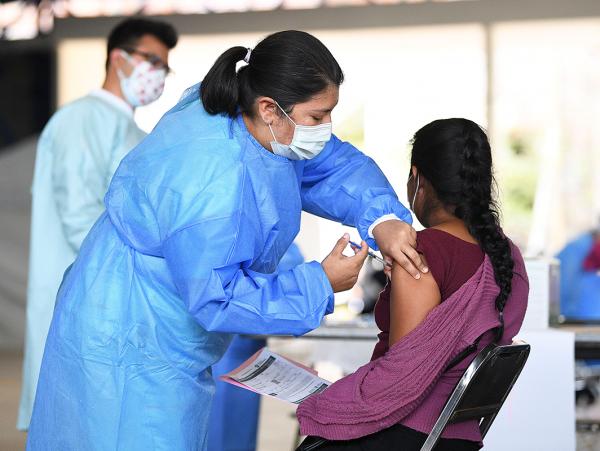 Con estrategia médica y vacunación, Salud enfrentará llegada de Ómicron a Puebla