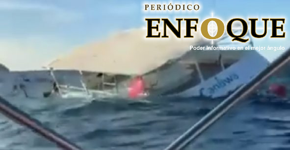 Entérate. Barco se hunde con 60 personas en Puerto Vallarta.