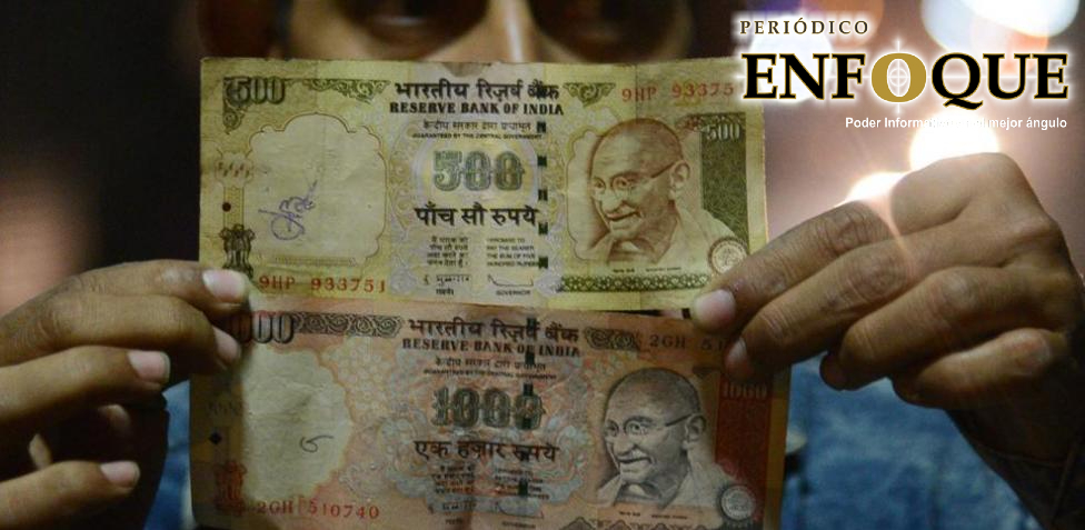 Llevan un Cadáver a un Banco para sacar sus ahorros.