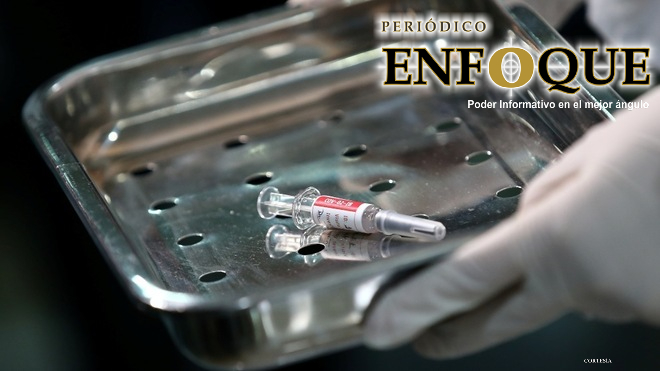 AMLO garantiza que se invertirán 32 mil millones de peso para la compra de vacunas.