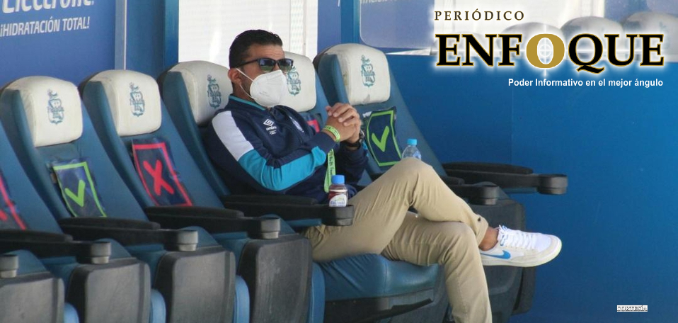 Jorge Gómez espera  que el Puebla Femenil logre cambiar la racha negativa tras un decepcionante debut. 