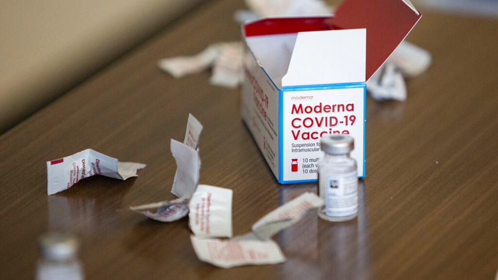 La Cofepris alerta sobre venta ilegal de vacuna contra la COVID-19 de Moderna en redes sociales