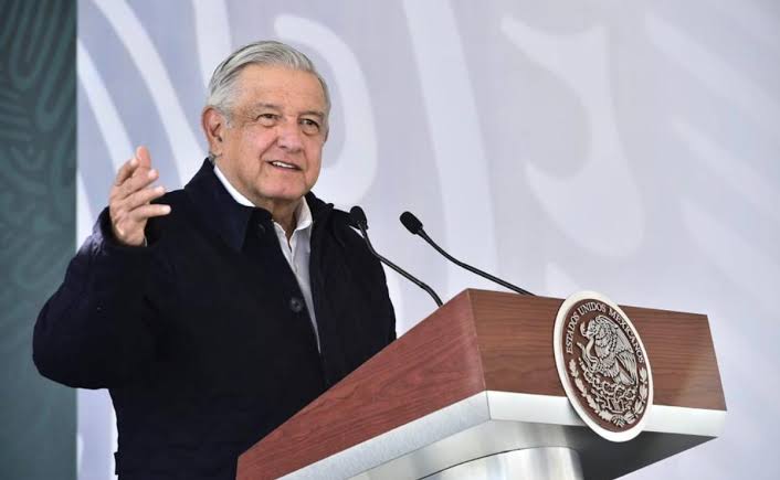 AMLO da positivo a COVID-19